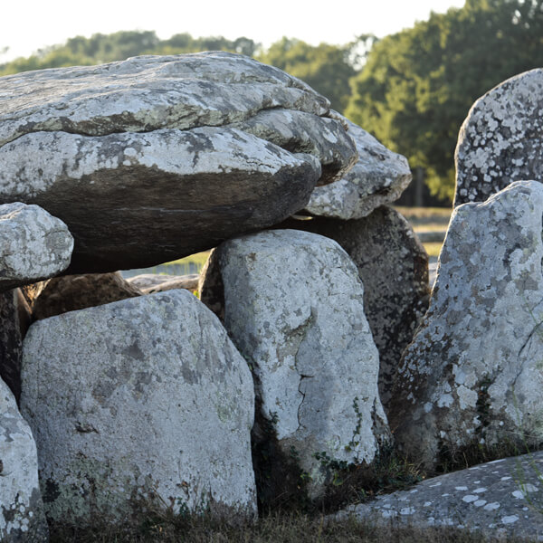 Partez à la découverte de Carnac lors de votre team building dans le Morbihan