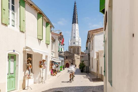 Organisez un team building dans les ruelles emblématiques de l'île de Ré