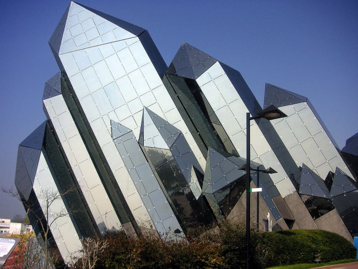 des lieux uniques à découvrir durant un team building à Poitiers