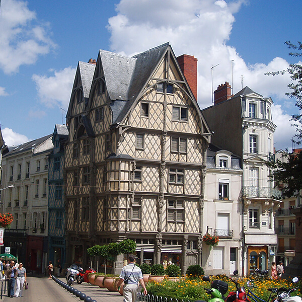 Un séminaire haut en couleurs à Angers