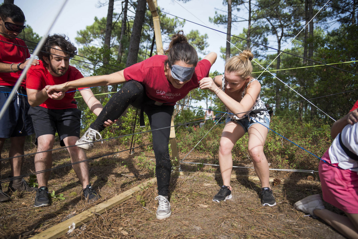 Team building et cohésion en pleine nature avec une activité aventure