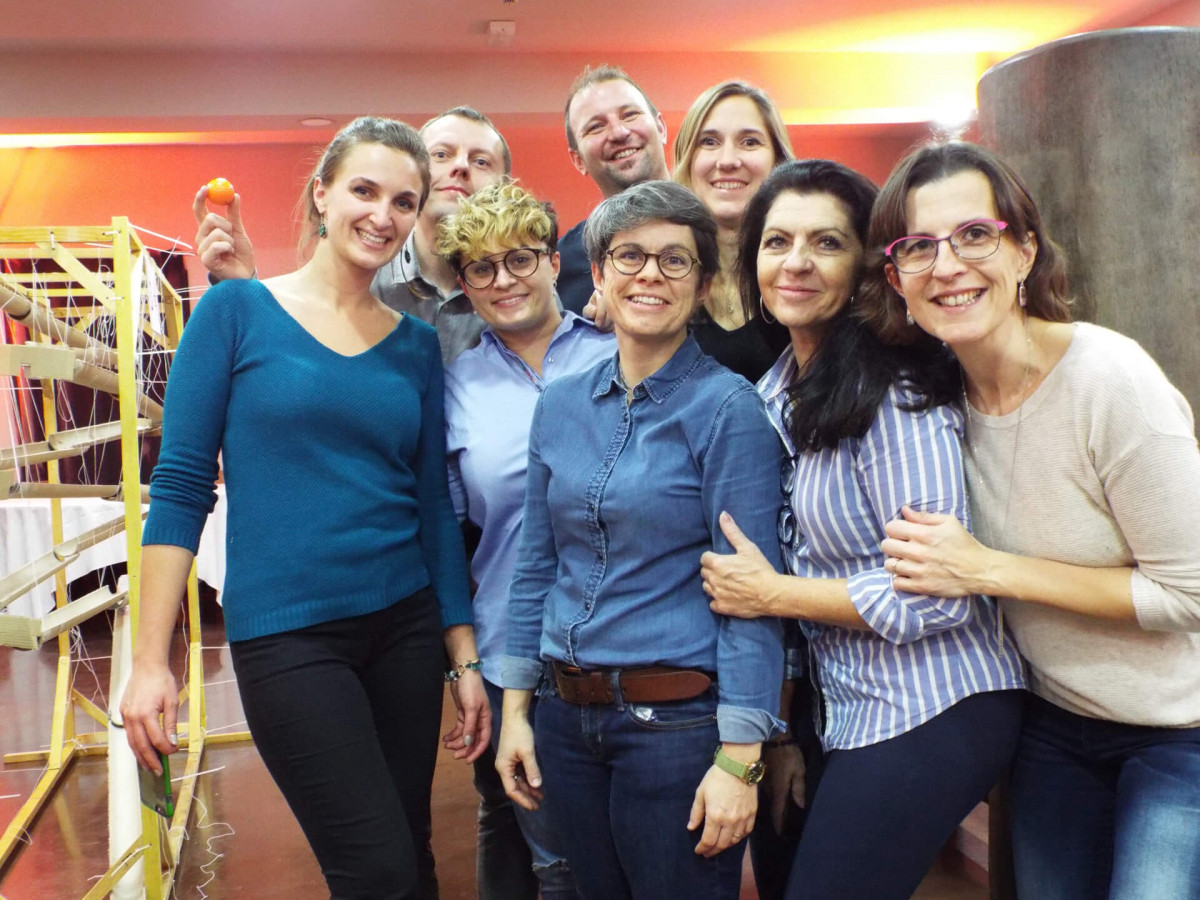 construction ecopipeline en équipe d'entreprise