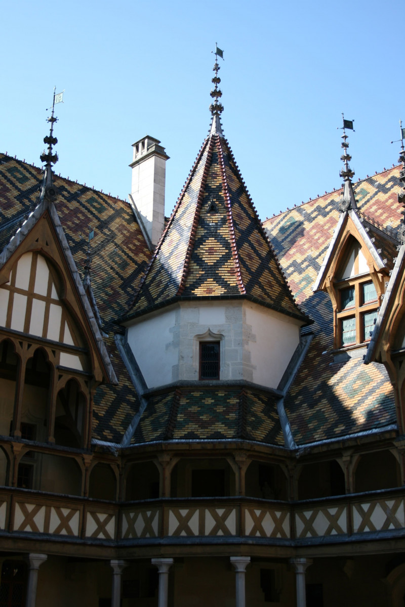 Votre team building dans le centre ville de beaune pour une expérience d'entreprise en équipe