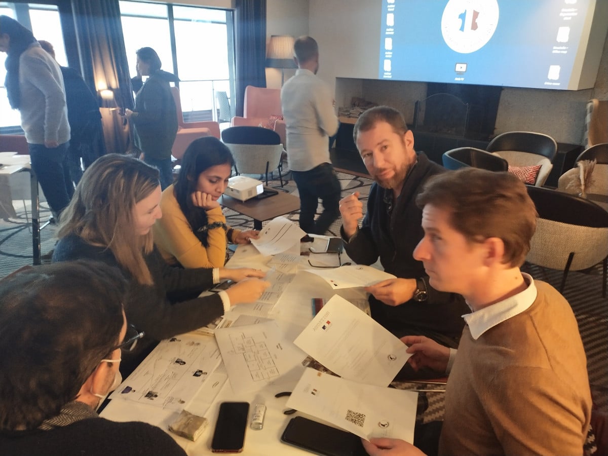 Corporate murder mystery party team-building activity