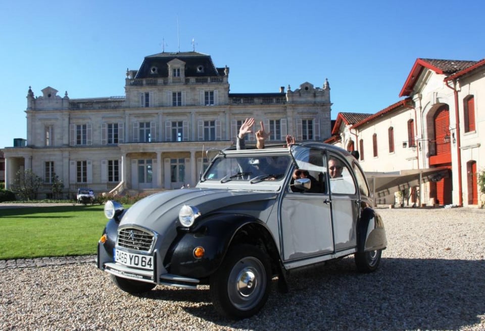 Team building rallye 2CV activité fédératrice et incentive