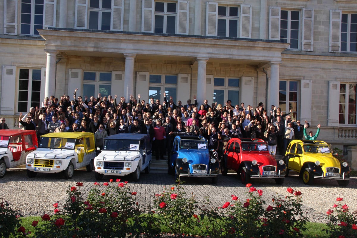 le rallye 2cv, une activité créatrice, fédératrice et ludique