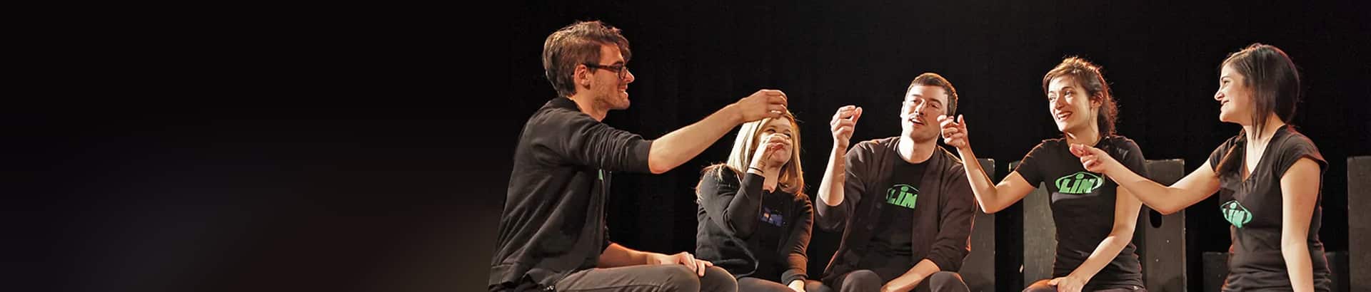 Activité de team building Un diner improvisé pour une initiation au théâtre et à l'art de l'improvisation en équipe