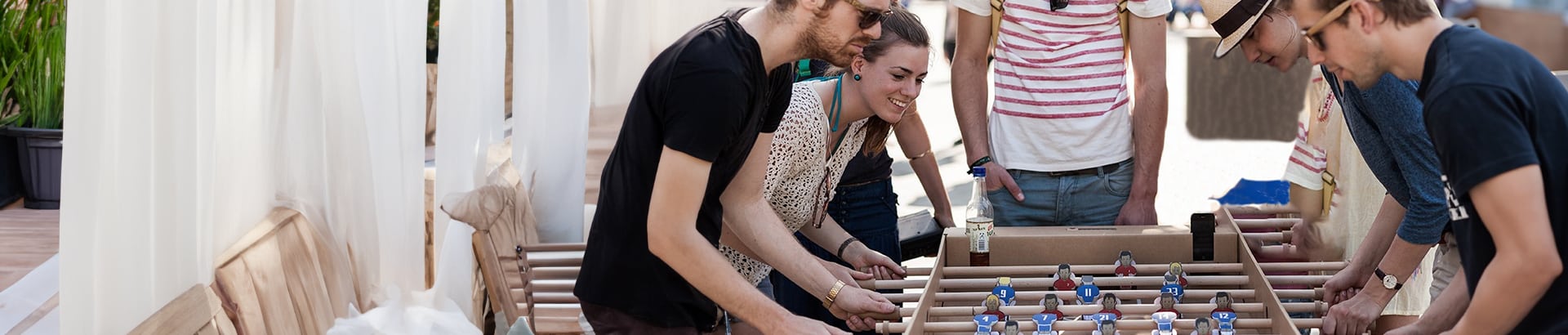 Construction d'un baby foot en carton pour votre team building