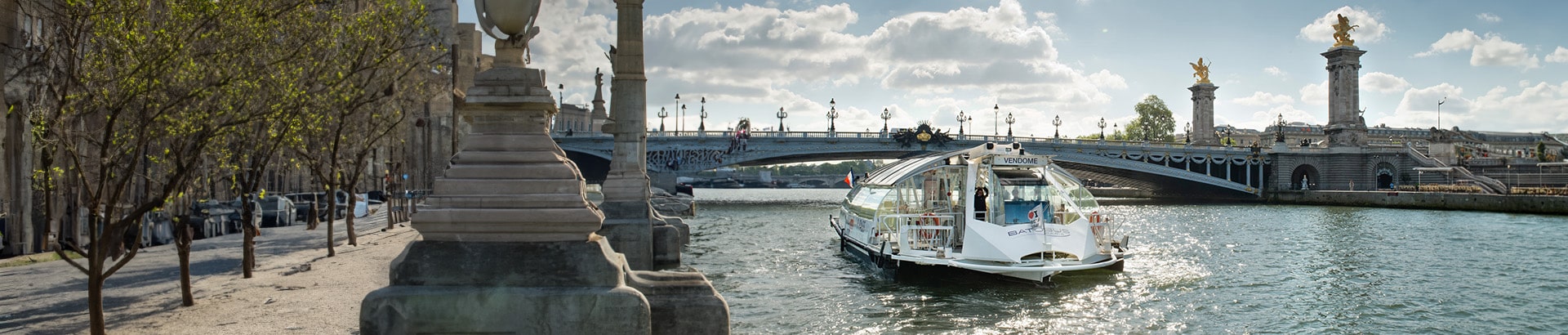 Une activité de team building enquête en batobus