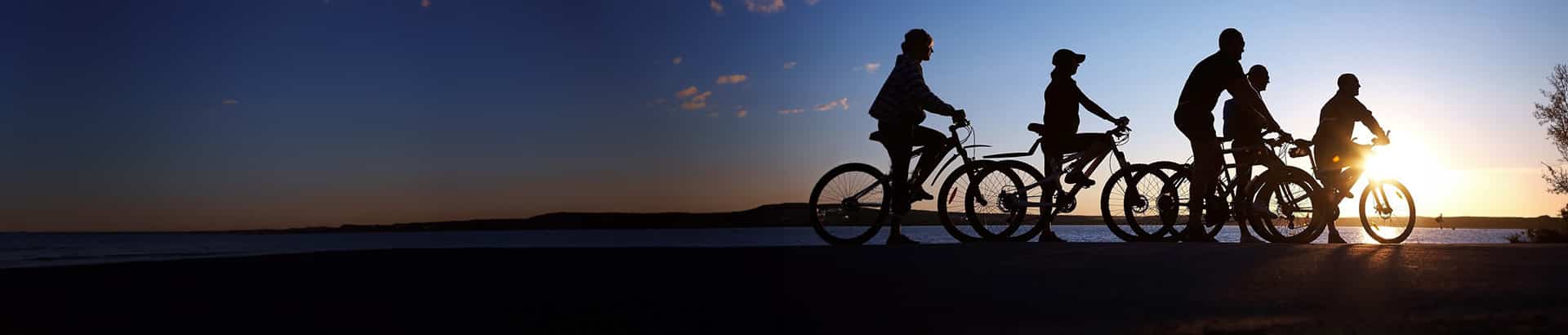 Team building activity: Bike rally for an activity combining adventure and team cohesion